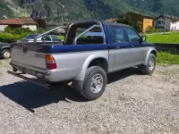 Usata Mitsubishi L200 115 CV (84 kW) 2001 Grigio Pick-up