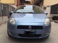 Usata Fiat Grande Punto Emotion 90 CV (66 kW) 2007 Blu/azzurro Utilitaria