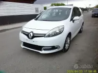 Usata Renault Scénic 110 CV (80 kW) 2014 Bianco Monovolume