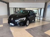 Usata Renault Clio V Intens 101 CV (74 kW) 2021 Nero Berlina