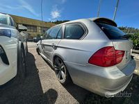 Usata BMW 318 2010 Grigio Station wagon