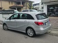 Usata Mercedes B160 Business 90 CV (66 kW) 2016 Argento Utilitaria