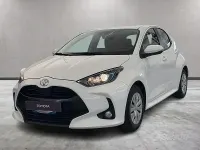 Usata Toyota Yaris Active 72 CV (52 kW) 2023 Super white Utilitaria