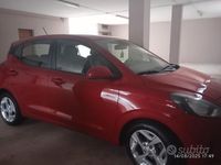 Usata Hyundai i10 67 CV (49 kW) 2021 Rosso Utilitaria