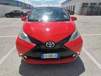 Usata Toyota Aygo Cool 69 CV (50 kW) 2014 Rosso Utilitaria