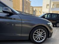 Usata BMW 118 143 CV (105 kW) 2014 Grigio Utilitaria