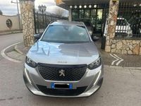 Usata Peugeot 2008 Allure 102 CV (75 kW) 2023 Argento SUV