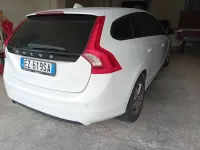 Usata Volvo V60 114 CV (83 kW) 2015 Bianco Station wagon