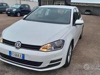 Begagnad VW Golf VII Trendline 90 HK (66 kW) 2016 Vit Sedan