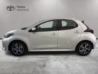 Usata Toyota Yaris Hybrid Active 92 CV (67 kW) 2021 Grigio Berlina