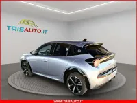 Usata Lancia Ypsilon 101 CV (74 kW) 2025 Argento Utilitaria