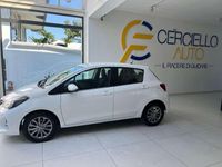 Usata Toyota Yaris Lounge 69 CV (50 kW) 2016 Bianco metallizzato Berlina