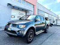 Usata Mitsubishi L200 136 CV (100 kW) 2007 Grigio Pick-up