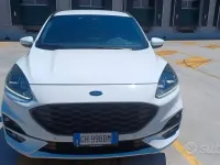 Usata Ford Kuga ST-Line 150 CV (110 kW) 2022 Bianco SUV