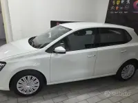 Usata VW Polo Highline 90 CV (66 kW) 2017 Bianco Berlina