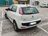 Usata Fiat Punto Evo Life 69 CV (50 kW) 2011 Bianco Utilitaria