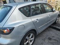 Begagnad Mazda 3 105 HK (77 kW) 2006 Grå Sedan