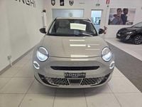 Usata Fiat 600 La Prima 101 CV (74 kW) 2025 Crema cappuccio SUV