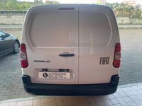 Usata Fiat Doblò 102 CV (75 kW) 2025 Bianco Monovolume