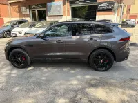 Usata Jaguar F-Pace R-Dynamic 204 CV (150 kW) 2021 Grigio SUV