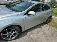 Usata Volvo V40 2017 Grigio Berlina