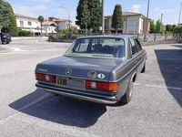 usata Mercedes 240 w123