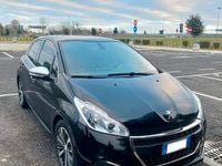 Usata Peugeot 208 100 CV (73 kW) 2018 Nero Utilitaria