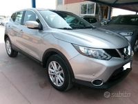 Usata Nissan Qashqai Acenta 110 CV (80 kW) 2015 Grigio SUV