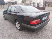 Occasion Mercedes E240 2002 Noir Berline