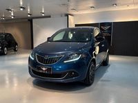 Usata Lancia Ypsilon Gold 69 CV (50 kW) 2023 Blu Utilitaria