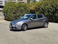 Usata Alfa Romeo Giulietta Exclusive 170 CV (125 kW) 2012 Grigio Utilitaria