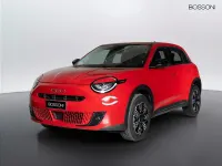 Usata Fiat 600 145 CV (106 kW) 2025 Rosso SUV