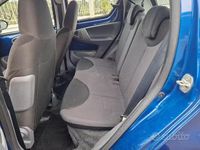 Usata Toyota Aygo Sol 68 CV (50 kW) 2007 Blu/azzurro Utilitaria