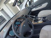 Usata Peugeot 3008 Access 116 CV (85 kW) 2013 Bianco Station wagon