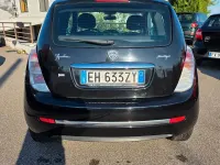 Usata Lancia Ypsilon 75 CV (55 kW) 2011 Nero Utilitaria