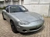 Usata Mazda MX5 110 CV (80 kW) 2003 Grigio Cabrio