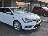 Usata Renault Mégane Intens 110 CV (80 kW) 2019 Bianco Berlina
