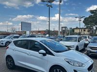 Usata Ford Fiesta Titanium 84 CV (61 kW) 2018 Bianco Utilitaria