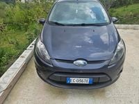 Usata Ford Fiesta 80 CV (58 kW) 2010 Verde Utilitaria