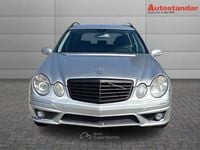 Usata Mercedes E320 224 CV (164 kW) 2006 Argento Berlina