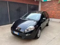 Usata Fiat Punto 75 CV (55 kW) 2014 Blu metallizzato Utilitaria