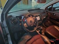 Usata Renault Captur 95 CV (69 kW) 2017 Grigio SUV