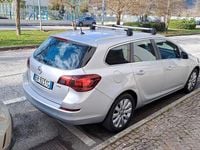 Usata Opel Astra 125 CV (91 kW) 2011 Grigio Station wagon