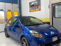 Usata Renault Clio II 75 CV (55 kW) 2009 Blu Utilitaria