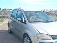 Usata Fiat Idea 70 CV (51 kW) 2004 Grigio Monovolume
