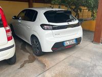 Usata Peugeot 208 101 CV (74 kW) 2021 Bianco Utilitaria