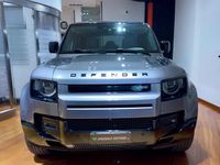 Usata Land Rover Defender SE Dynamic 200 CV (147 kW) 2023 Grigio SUV