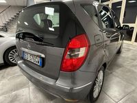 Usata Mercedes A160 Elegance 82 CV (60 kW) 2010 Grigio Berlina