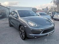 Usata Porsche Cayenne 245 CV (180 kW) 2012 Grigio SUV