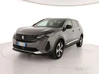 Usata Peugeot 5008 Allure 131 CV (96 kW) 2024 Grigio SUV